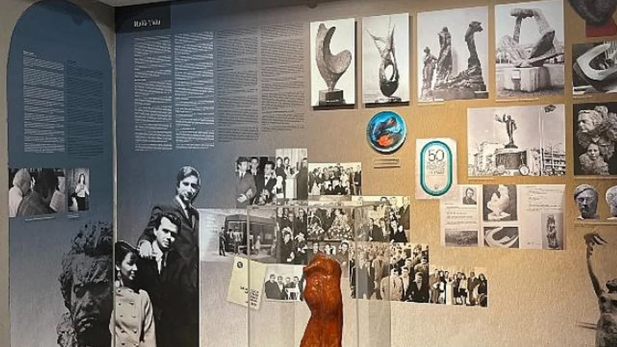 Cumhuriyetin ikinci yüzyılının şafağını kutlayan iki yeni sergi Yapı Kredi bomontiada’da açıldı