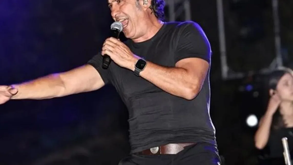 Kıraç’tan Denizli’de Zafer Bayramı’na coşkulu konser