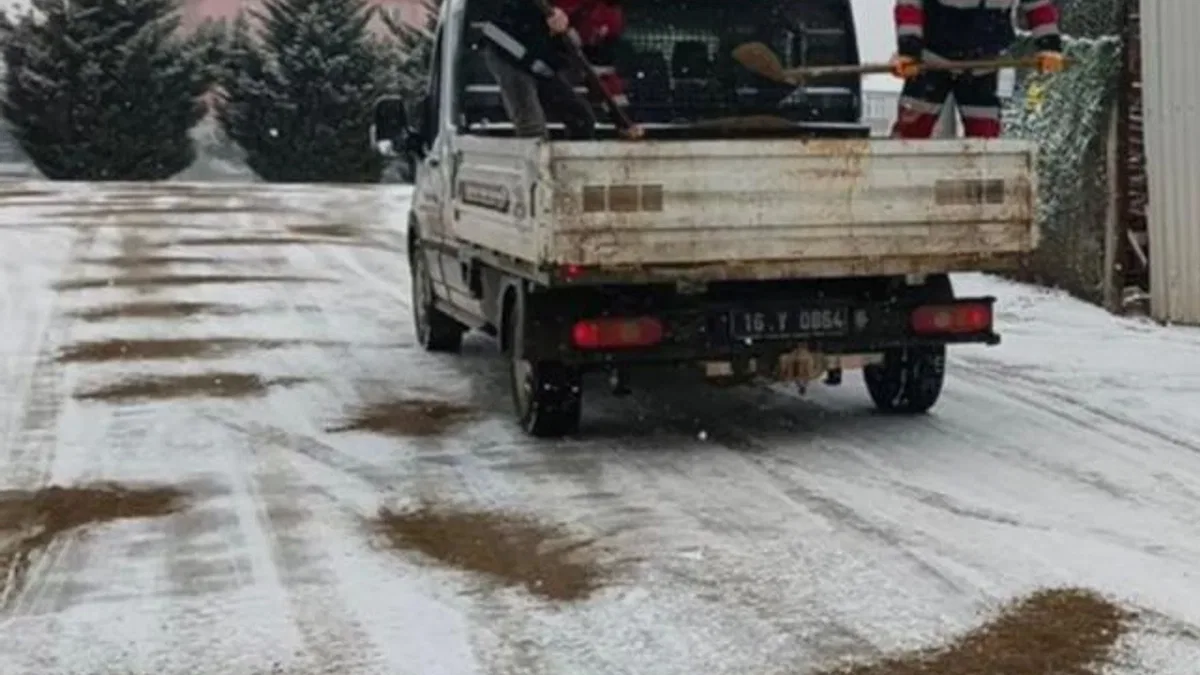 Bursa İnegöl Belediyesi 80 personel 20 araçla sahada