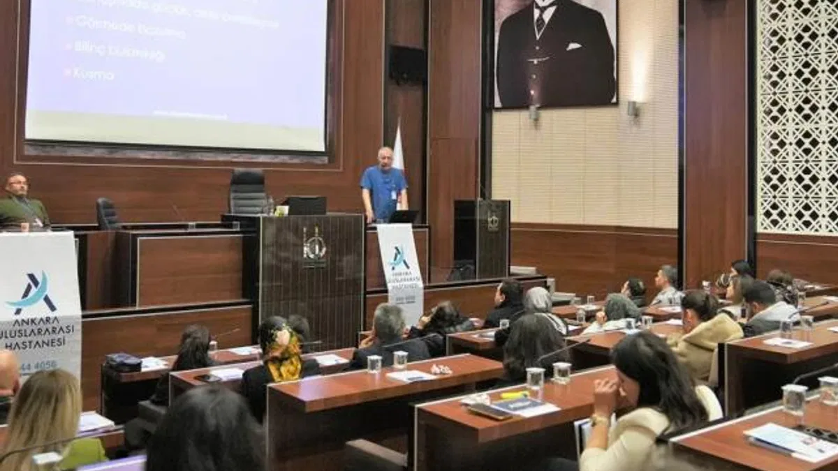 Ankara Keçiören’de belediye personeline sağlık bilinçlendirmesi