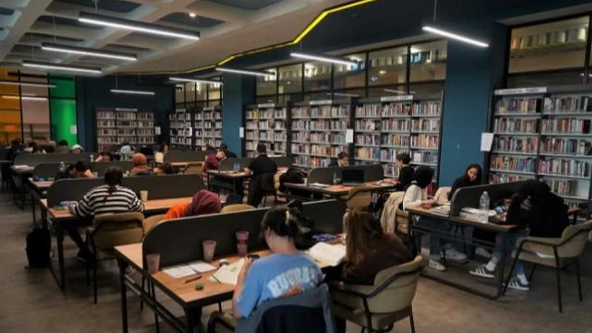 Çayırova’da gençler sınavlara burada hazırlanıyor
