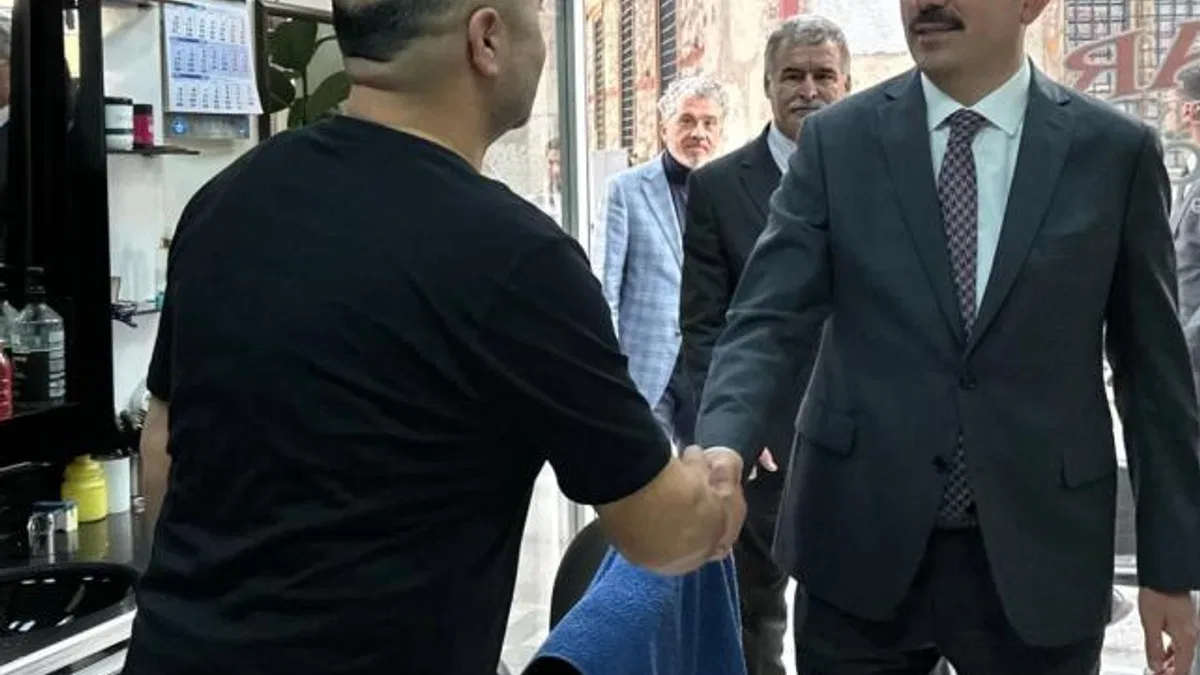 Başkan Altay esnafla ve vatandaşlarla buluştu