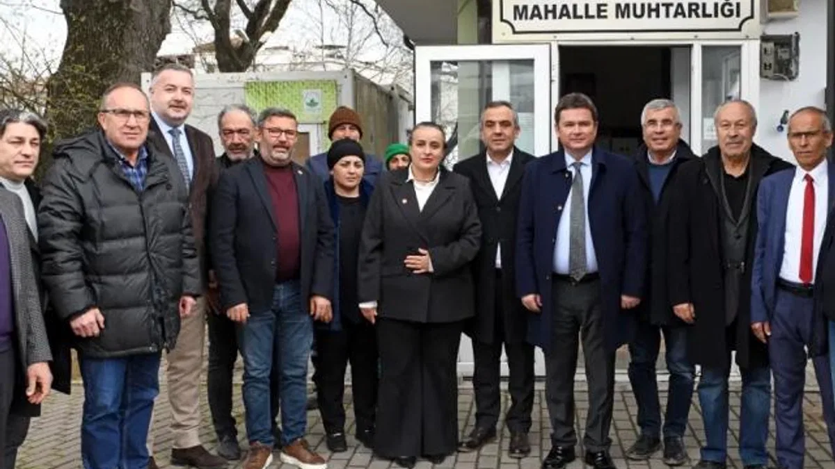 Başkan Aydın Bursa’da mahalle mahalle geziyor!