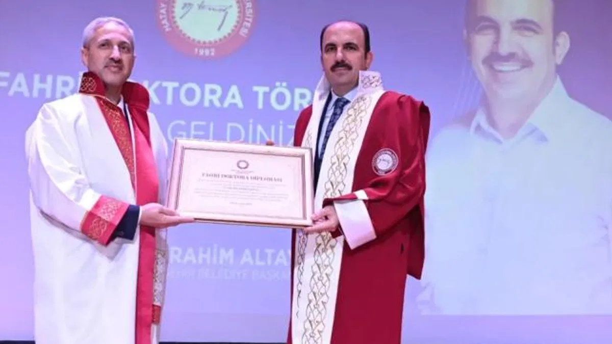 Hatay’dan Konya’ya ‘Fahri Doktora’