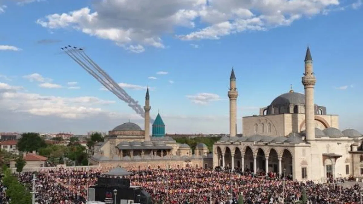 Binlerce Konyalı ‘Teşrif-i Mevlana’da
