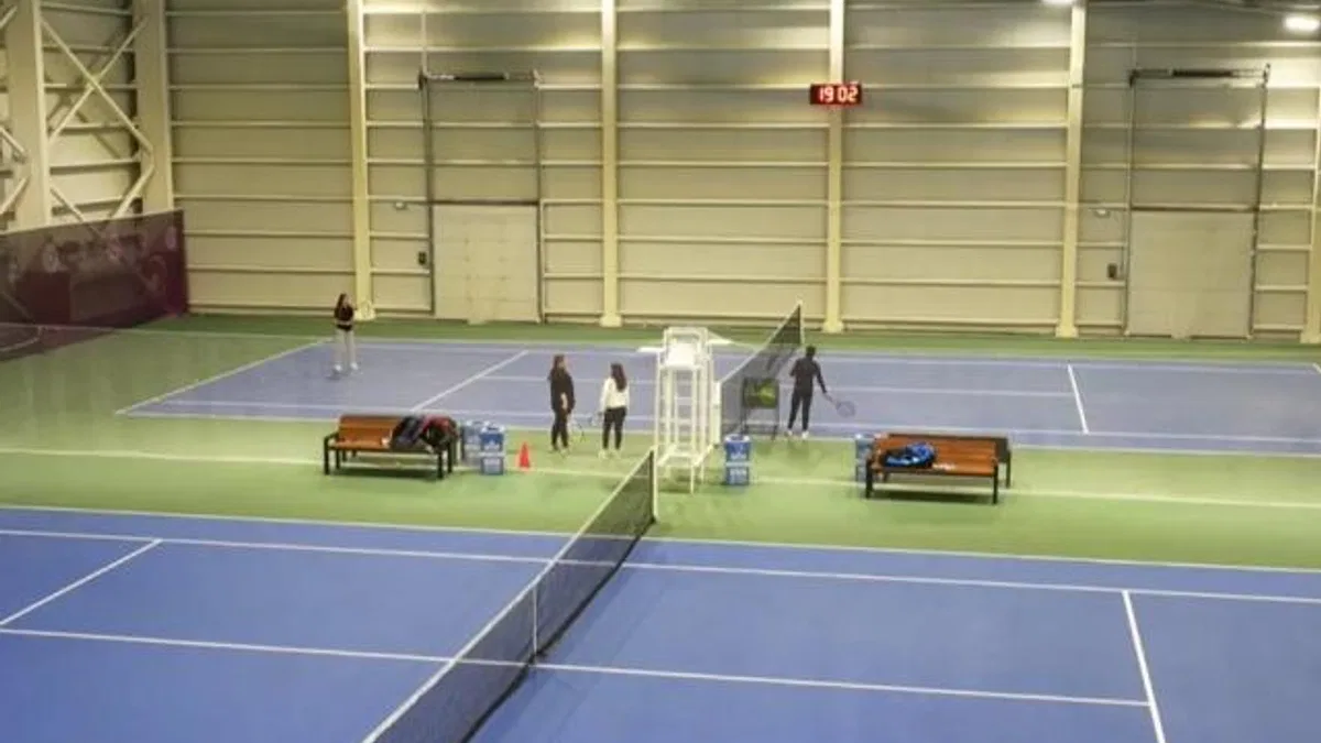Konya Karatay’da 19 Mayıs kapsamında ödüllü tenis turnuvası
