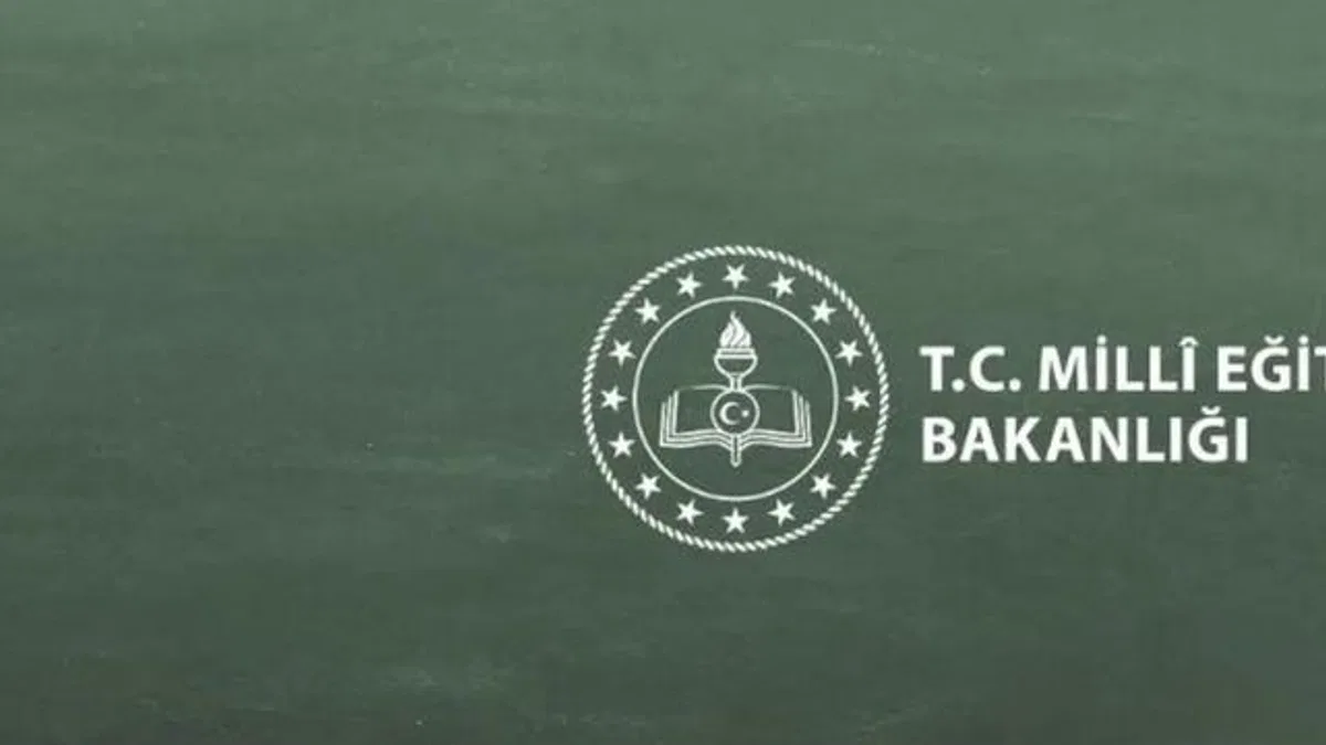 MEB’den müfredat dışı eğitim ve tahta renkleri ile ilgili açıklama