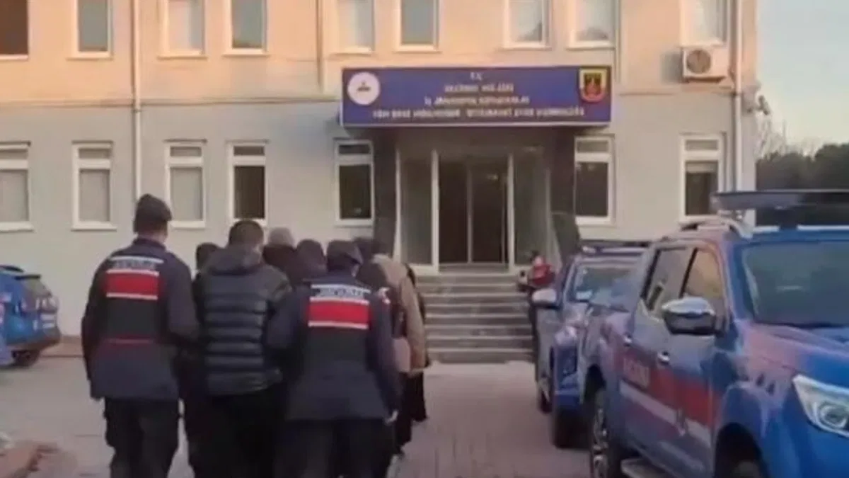 24 ilde ‘Gürz’de 100 terörist yakalandı