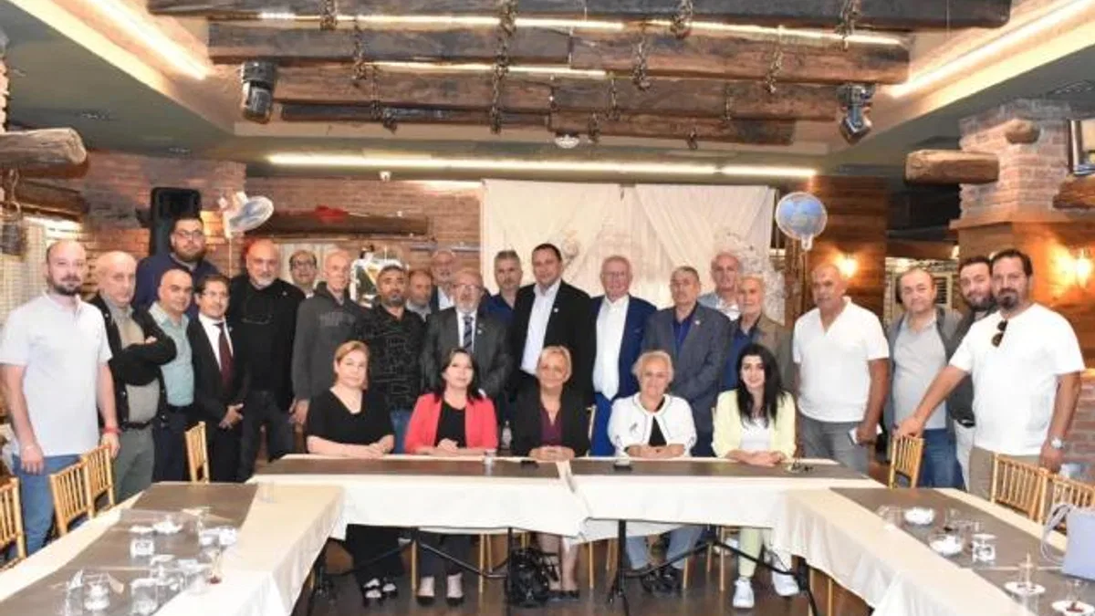 Manisa Dostlar Meclisinin Konuğu Belediye Başkan Yardımcısı Ali Kuyumcu oldu