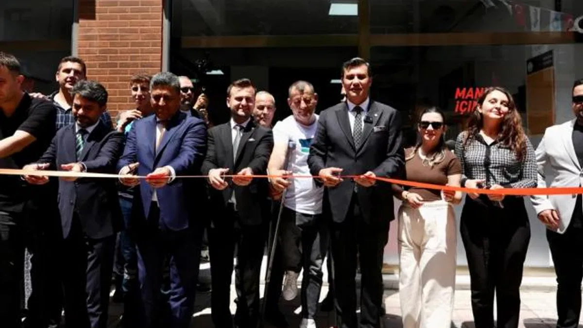 Manisa Büyükşehir’in 5. Kent Lokantası Muradiye’de açıldı