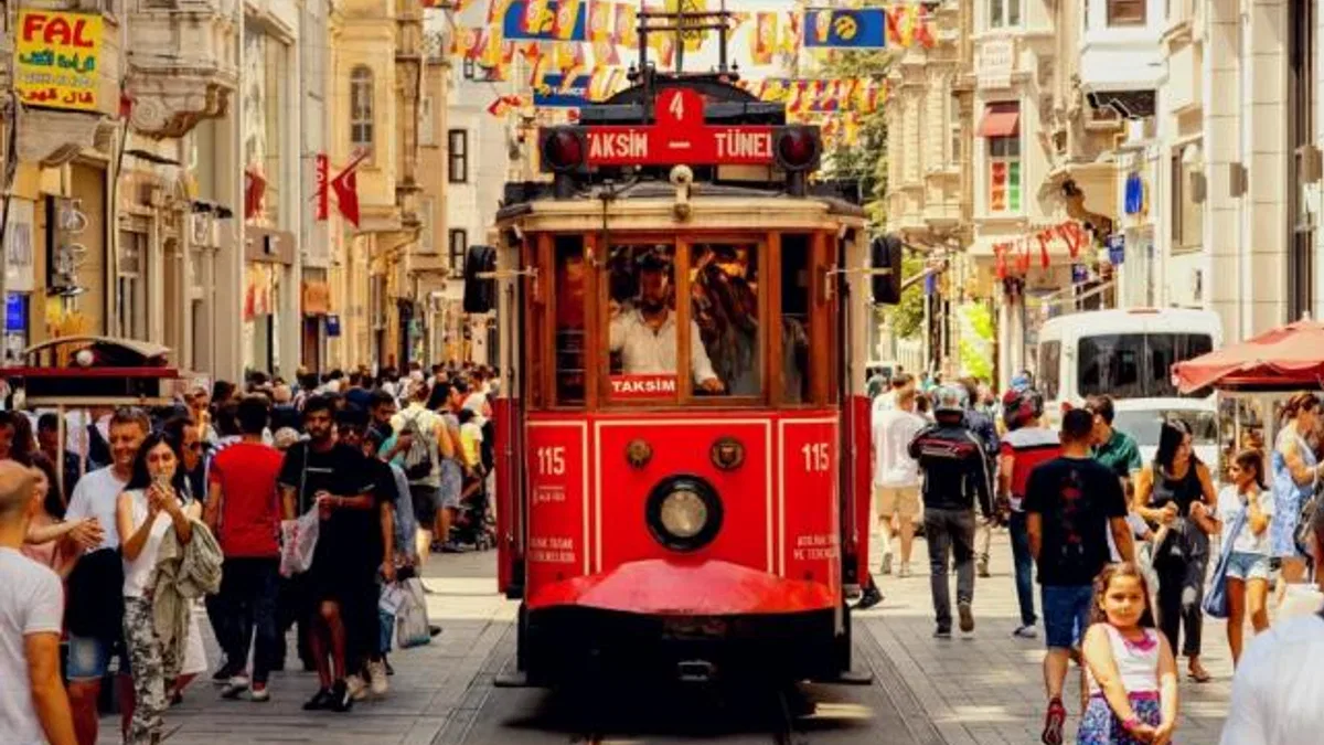 İstanbul göçün merkezi oldu! 2024’te Türkiye’ye 314 bin göç, yurt dışına 424 bin göç