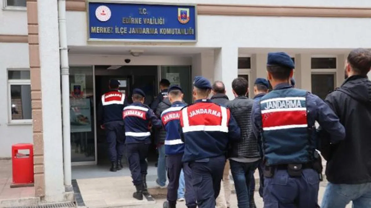 Edirne Jandarması bir haftada 131 aranan kişiyi yakaladı