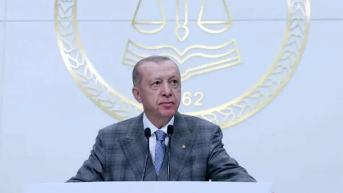 Cumhurbaşkanı Erdoğan: Kamu hakkını hoyratça kullananlardan hesabını sorarız