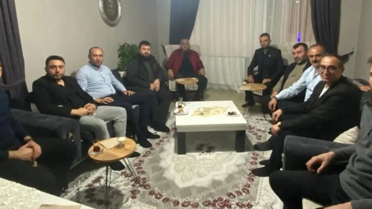 MHP’den Pazaryeri’nde ‘Hayırlı Günler Komşum’ ziyareti