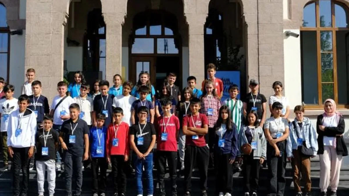 Konya ilçelerindeki 7. sınıf öğrencileri şehrin kültürel mirasını keşfediyor