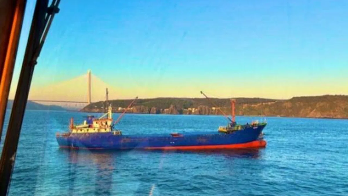 Boğaz trafiğini kilitlemişti… Gemi kurtarıldı