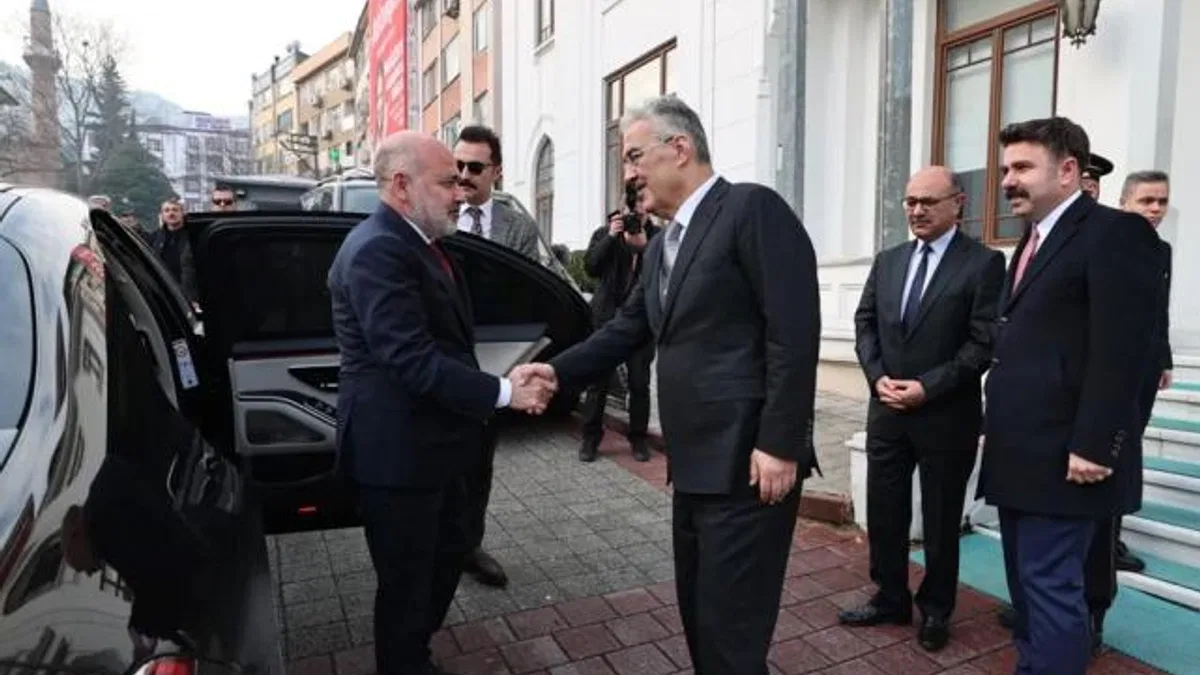 İçişleri Bakan Yardımcısı Bursa’da… Valilikte halef-selef buluşma