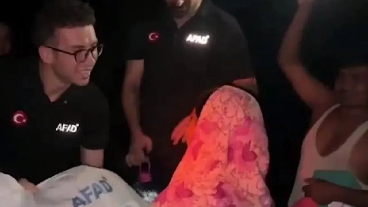 Türkiye’den Bangladeş’e yardım eli