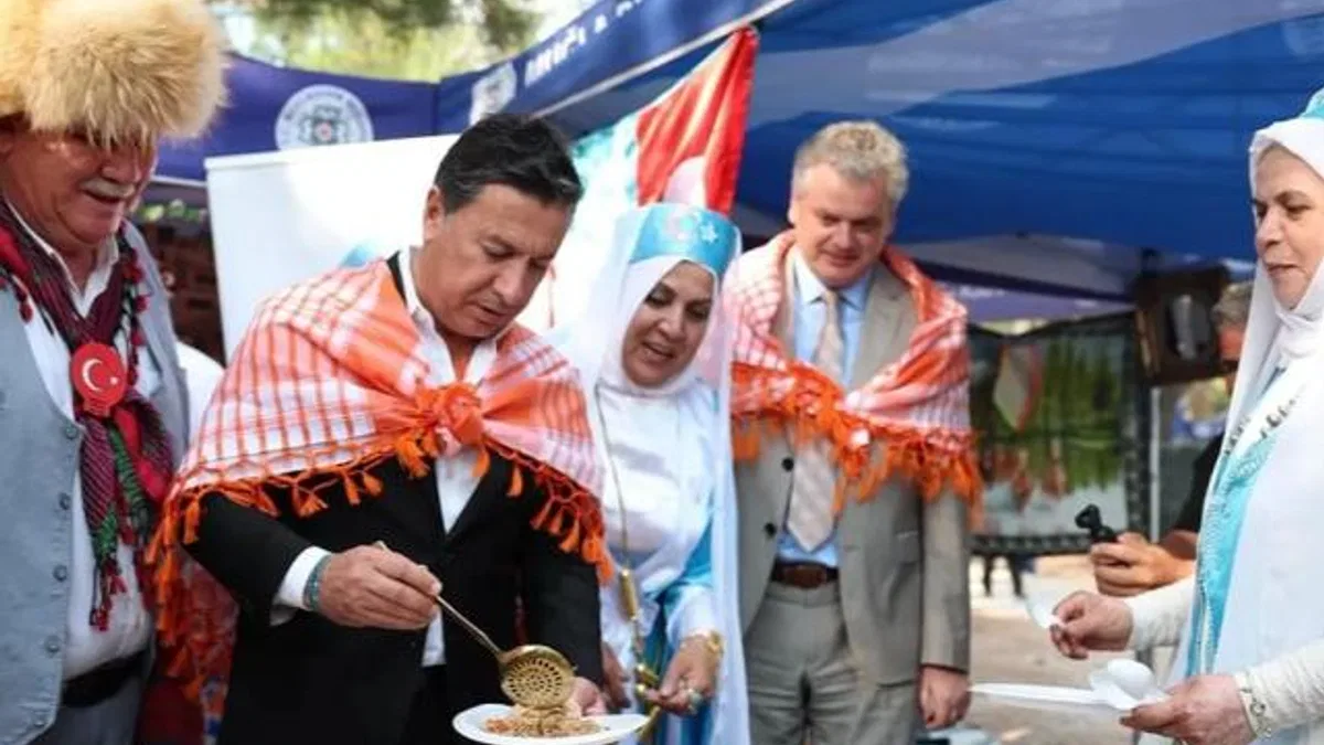 Muğla’da Yörük Toyu kültürle taçlandı