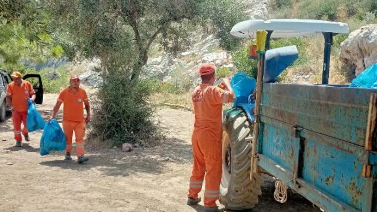 Milas Belediyesi Ekipleri temizlik çalışmalarını sürdürüyor
