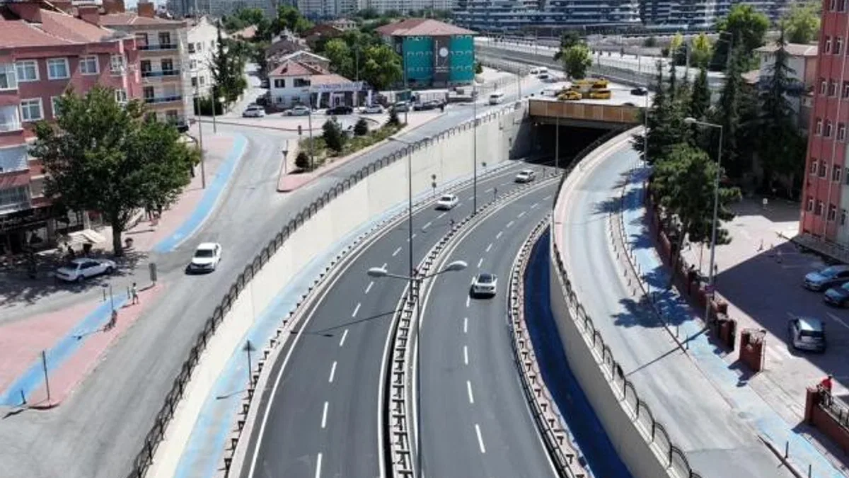 Konya’da Azerbaycan Alt Geçidi’nde asfalt yenilendi