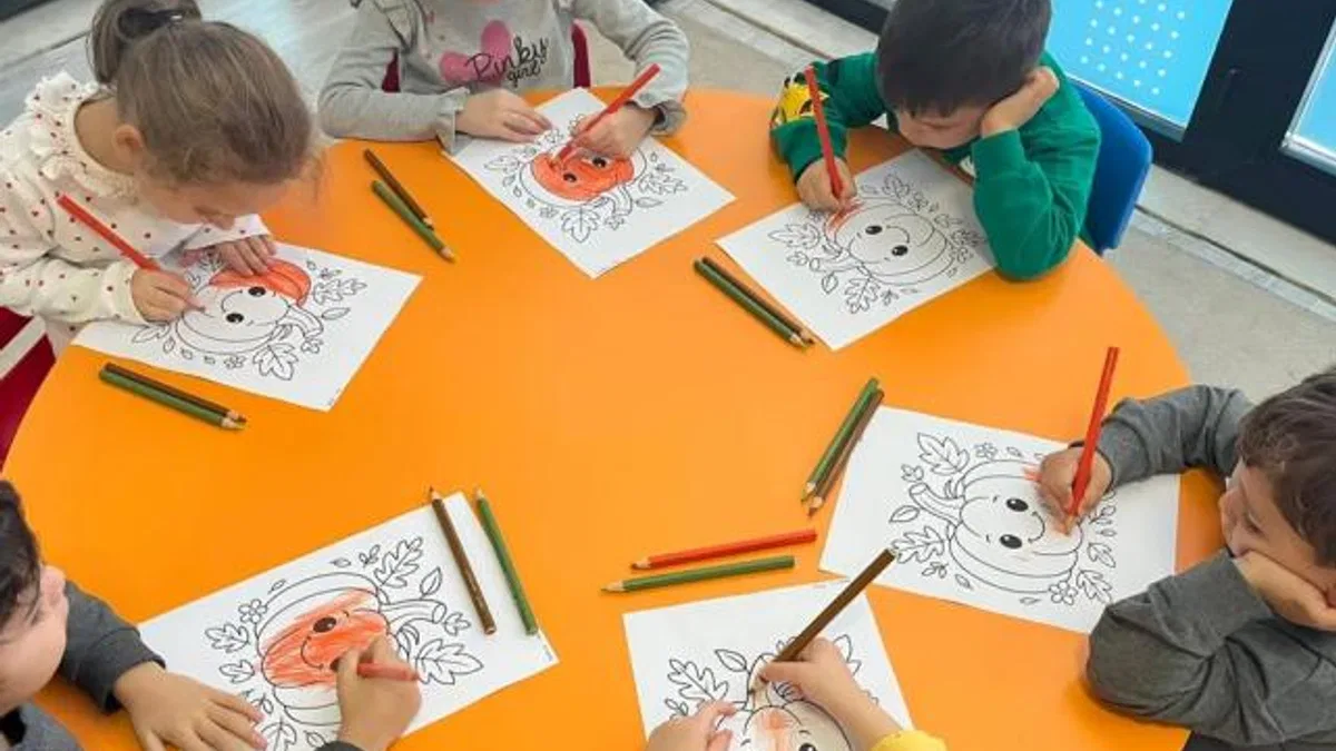 Kocaeli’de anne çocuk aynı kursta eğitimde