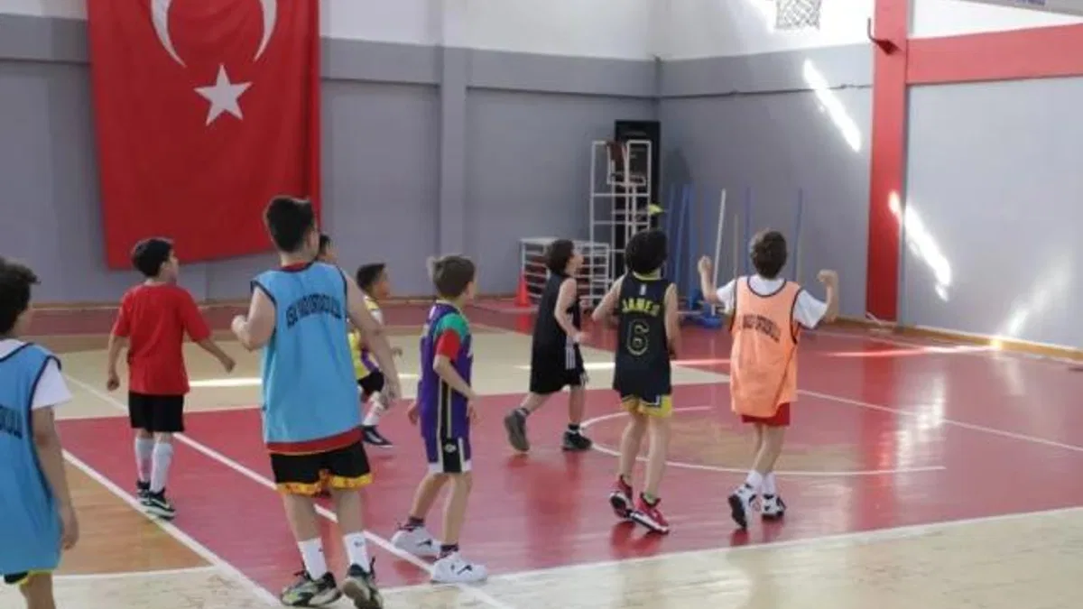 İzmir Narlıdere’de yaz kursları başlıyor