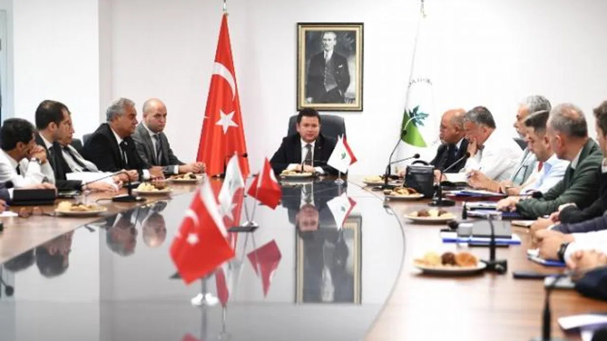 Başkan Aydın, birim müdürleriyle bir araya geldi