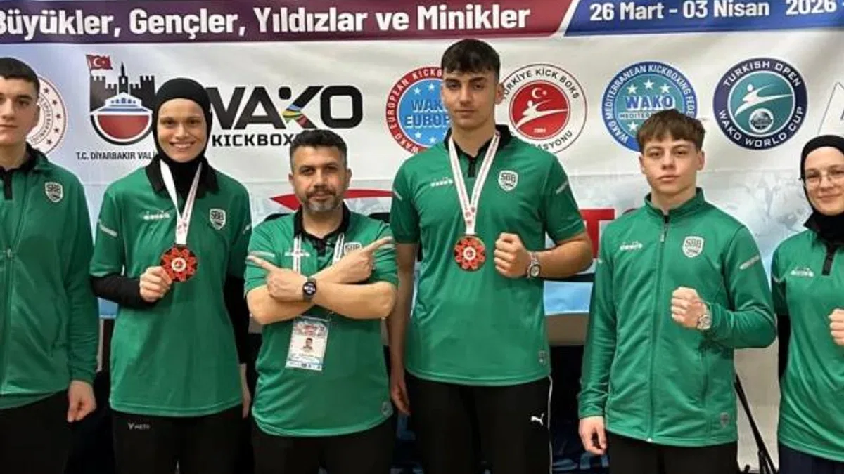 Sakaryalı KickBoksçular Diyarbakır’da zirveye uzandı