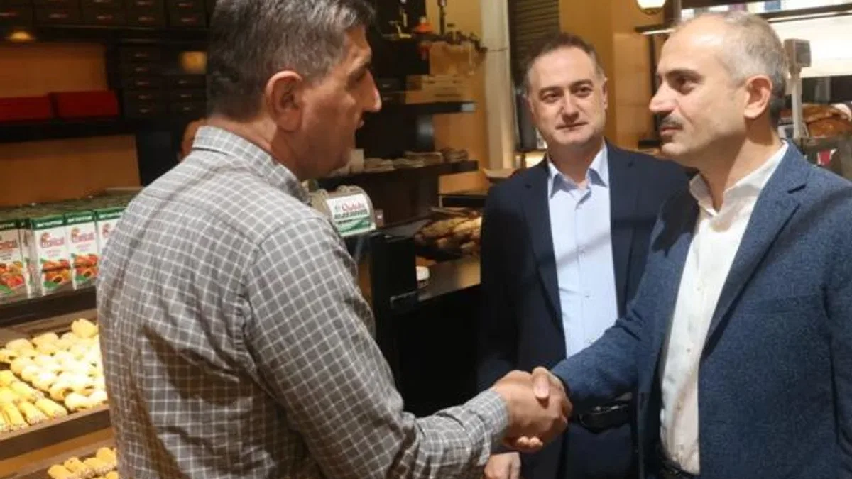 Çayırova’da Başkan Çiftçi’den esnaf ziyareti