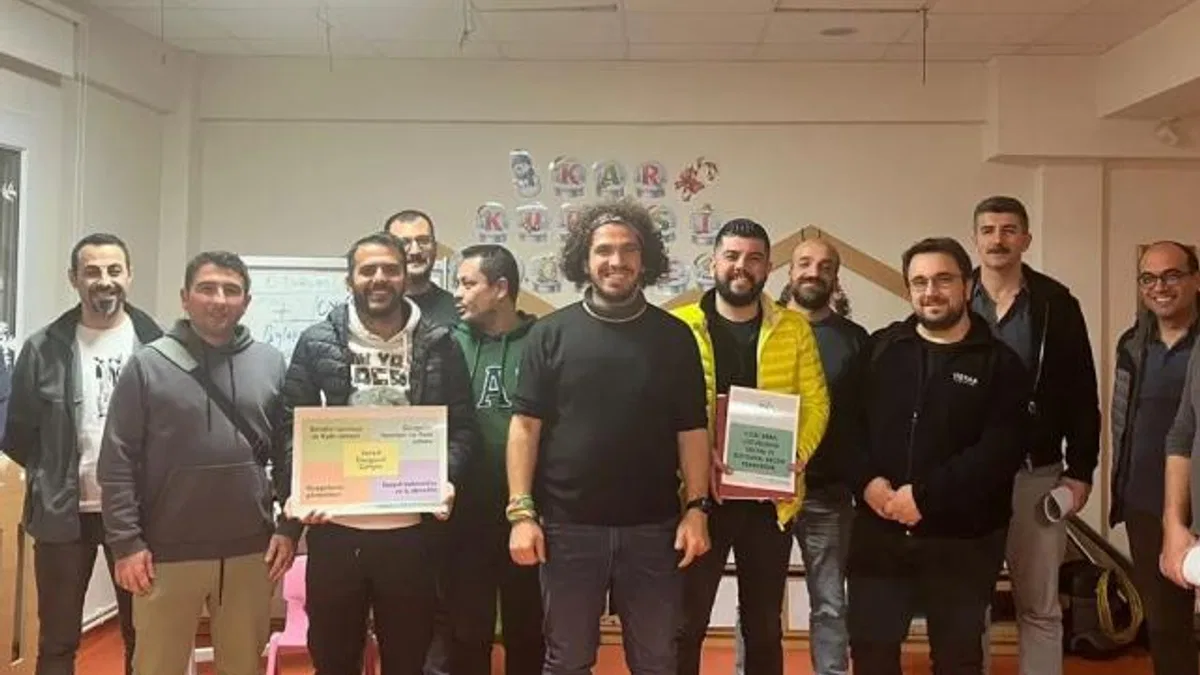 İzmirli babalara ‘yeni nesil babalığı’ dersi