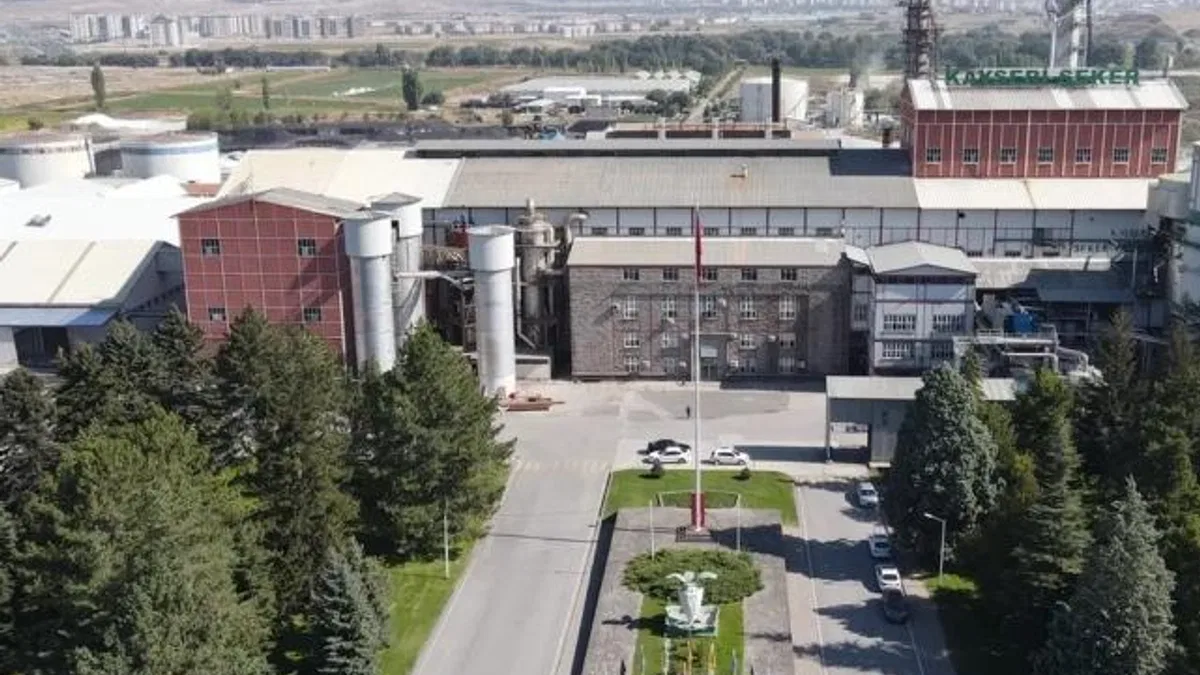 Kayseri Şeker’den üreticiye söküm avansı
