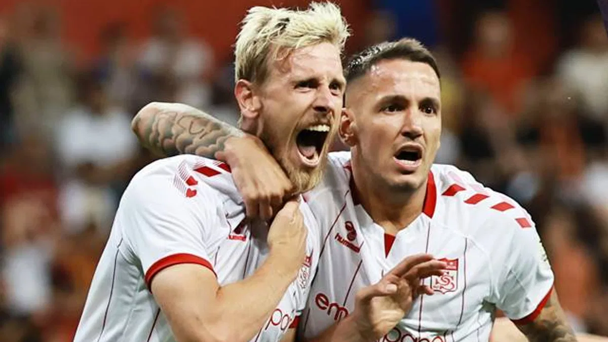 Bellona Kayserispor 1 – 2 Net Global Sivasspor (Maç Sonucu) Sivas Kayseri’de hata yapmadı!