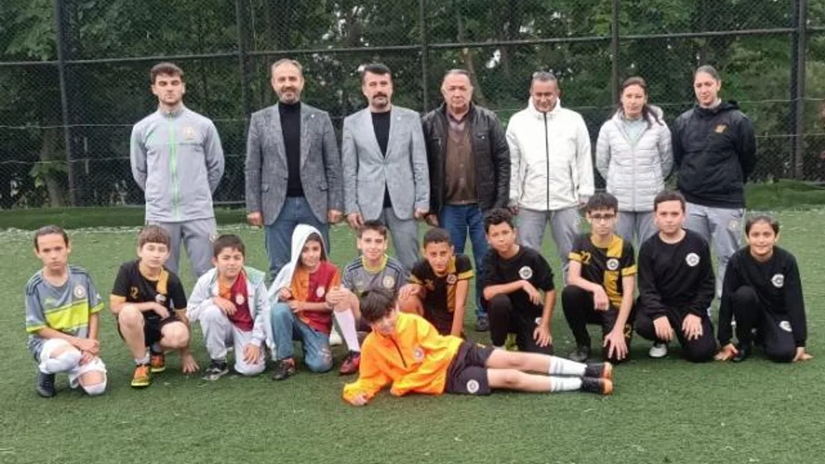 Bursa dağ yöresinde geleceğin futbolcuları yetişiyor