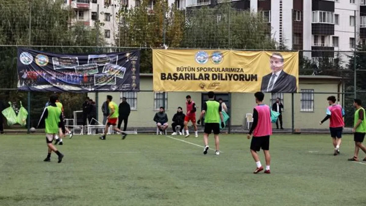 Talas’ın Cumhuriyet Kupasında final yürüyüşü
