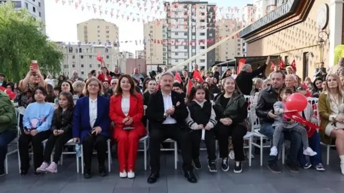 Çarşı Melikgazi’de 19 Mayıs coşkusu