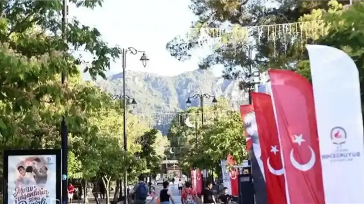 Denizli Çamlık Bulvarı’nda keyifli pazar