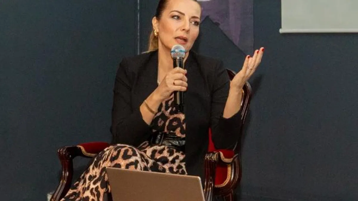 Burcu Kara, ‘Bursa Bellek’in konuğu oldu