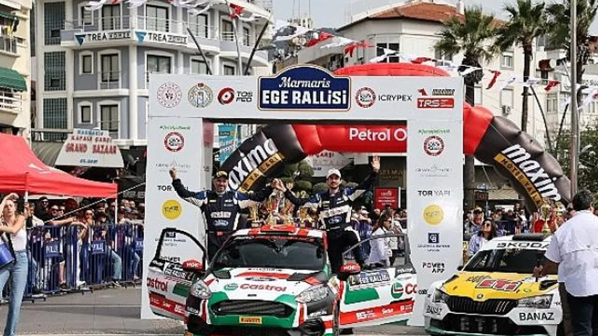 Castrol Ford Team Türkiye, Ege Rallisi’nde Podyumda!