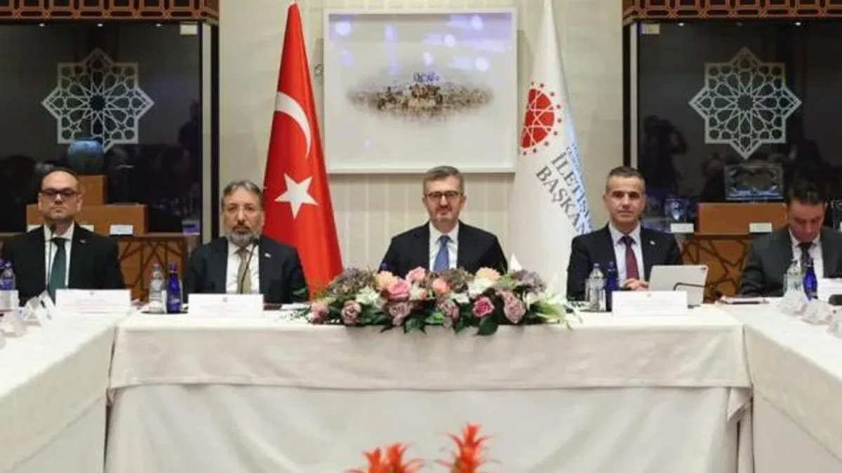 Kamu diplomasisi artık stratejik bir güç