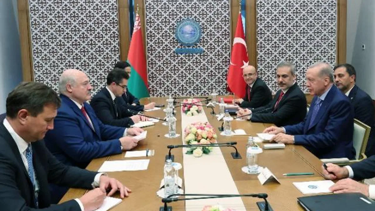 Cumhurbaşkanı Erdoğan, Lukaşenko ile buluştu