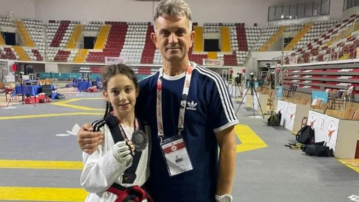 Rumeli Spor Kulübü’nün sporcusu Eslin Göktepeli Türkiye 2.si oldu