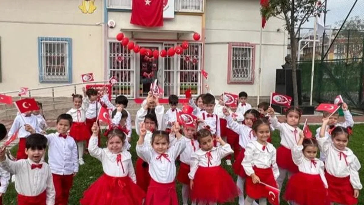 İstanbul Maltepe’de cumhuriyet coşkusu erken başladı