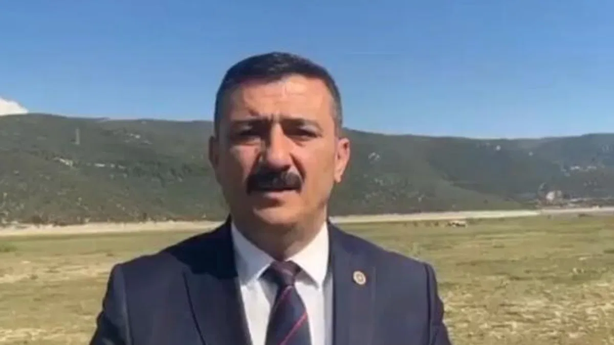 Bursa’da İYİ Partili Türkoğlu’ndan su eleştirisi