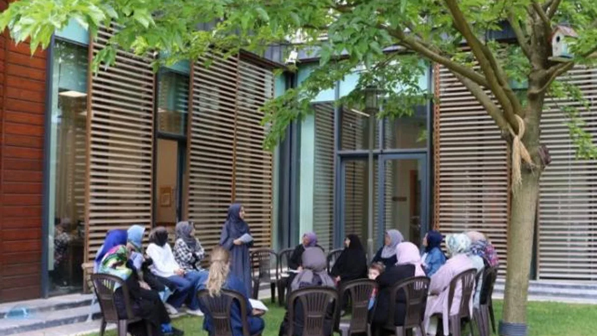 Sakarya’da “Aile Mektebi” eğitimleri büyük ilgi görüyor
