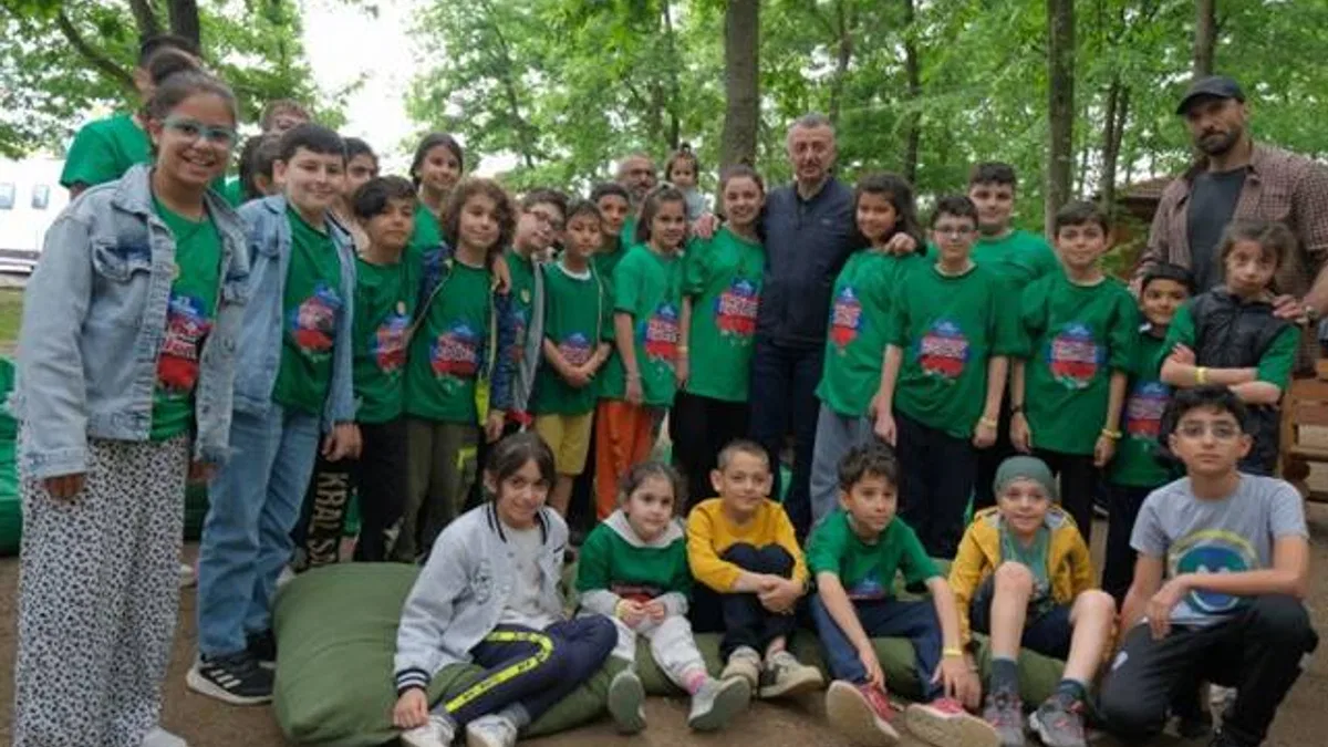Minik dostlarından Başkan’a; ‘’Teşekkürler Tahir amca’’