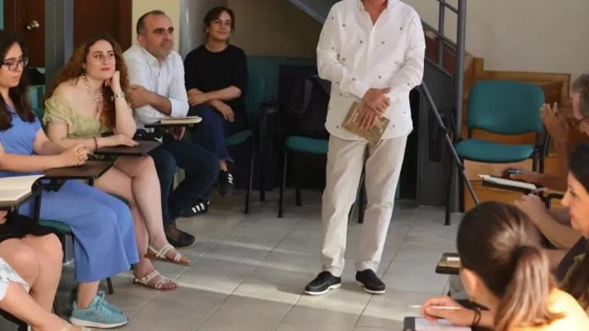 İzmir’in yazarlık atölyesi ilk meyvesini verdi