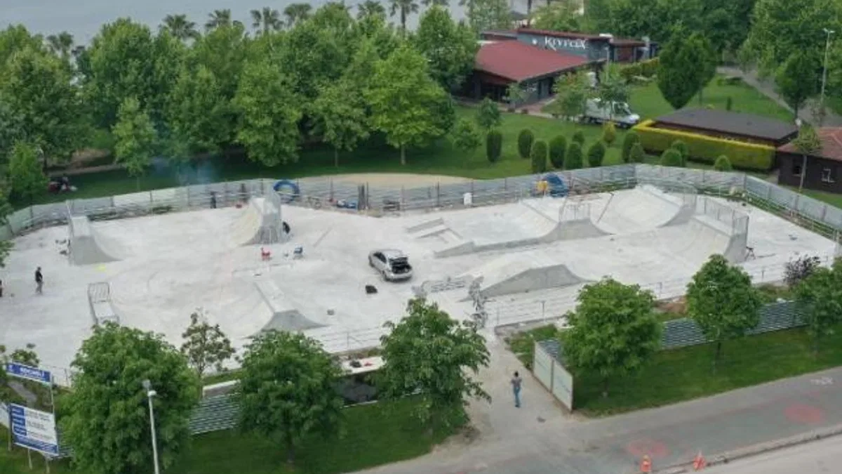 Gölcük sahiline skate park