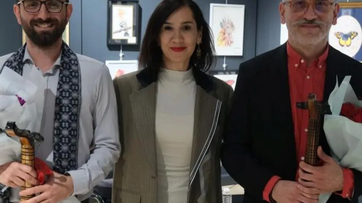 Lavta, doğu ve batıyı aynı tınıda buluşturdu