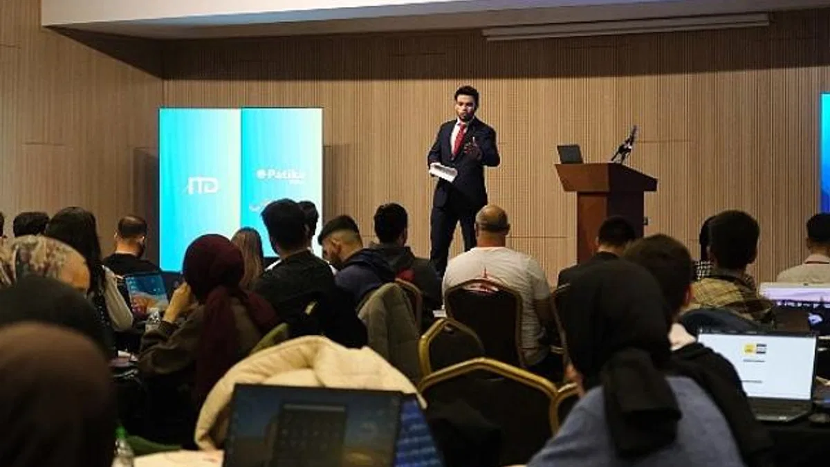 Konya Bilim Merkezi’nde “Internet Computer ve Smart Contract Yazma” Eğitimi Düzenlendi